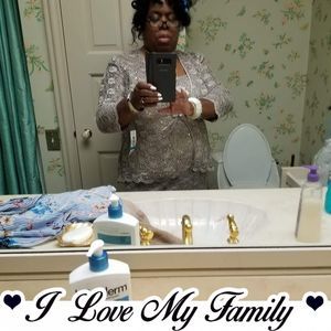 Meet your Posher, Cindy